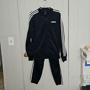 Adidas Classic Black Tracksuit (Unisex!)